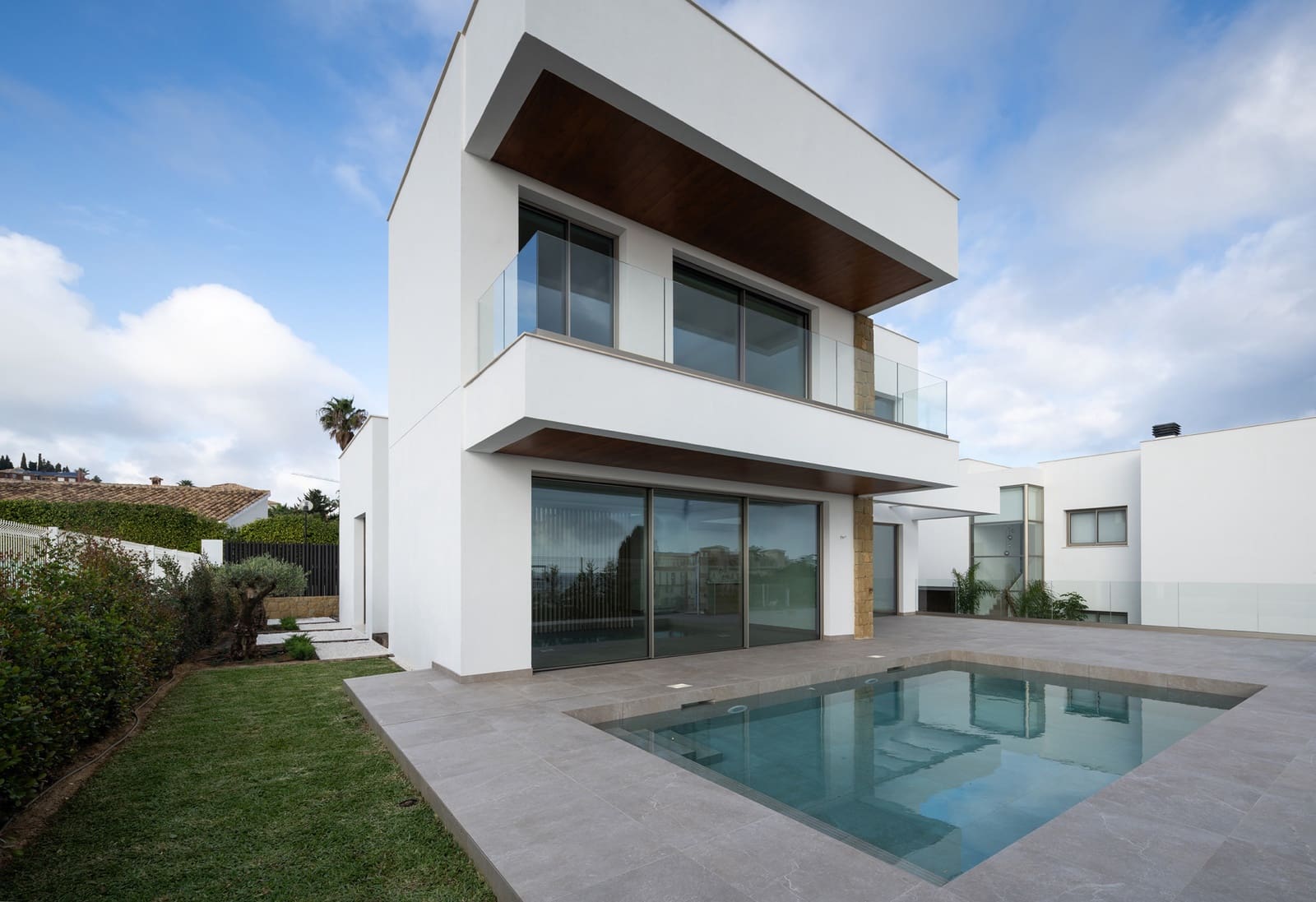 4 Zimmer Villa zu verkaufen in El Chaparral mit Pool Garage - 1.675.000 € (Ref: 10017295)