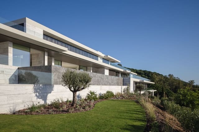 7 chambre Villa/Maison à vendre à Sotogrande, San Roque avec piscine garage - 14 900 000 € (Ref: 10017296)