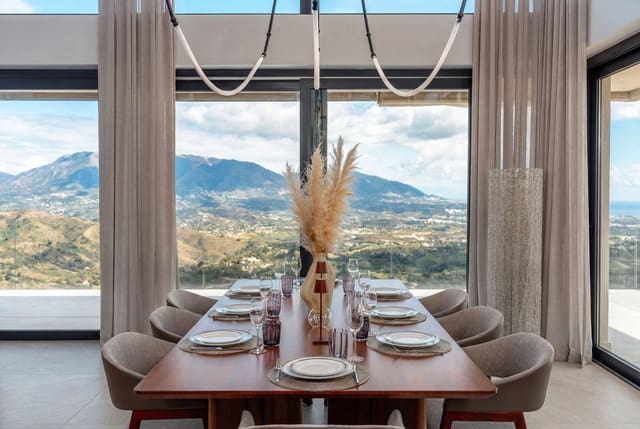 6 soverom Villa til salgs i Marbella - € 3 550 000 (Ref: 10017303)