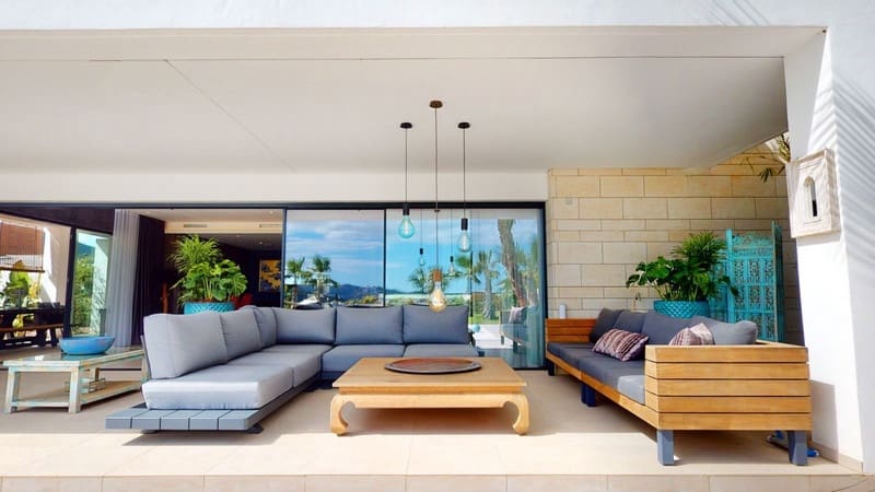 Chalet de 4 habitaciones en Mijas Costa en venta con piscina garaje - 1.850.000 € (Ref: 10020417)
