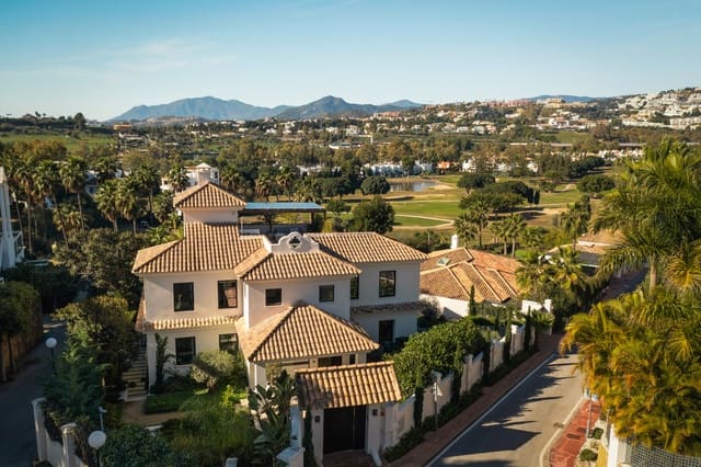 6 sypialnia Willa na sprzedaż w Nueva Andalucia, Marbella z basenem garażem - 5 695 000 € (Ref: 10022218)