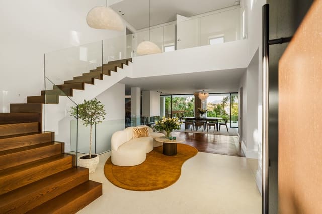 6 sypialnia Willa na sprzedaż w Nueva Andalucia, Marbella z basenem garażem - 5 695 000 € (Ref: 10022218)