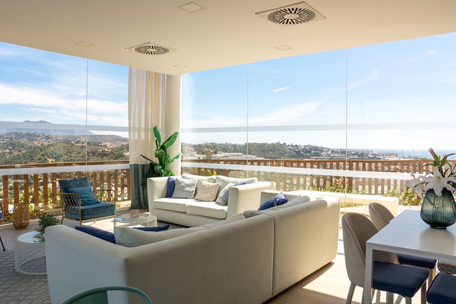3 quarto Apartamento para venda em La Cala de Mijas com piscina garagem - 695 000 € (Ref: 10022220)