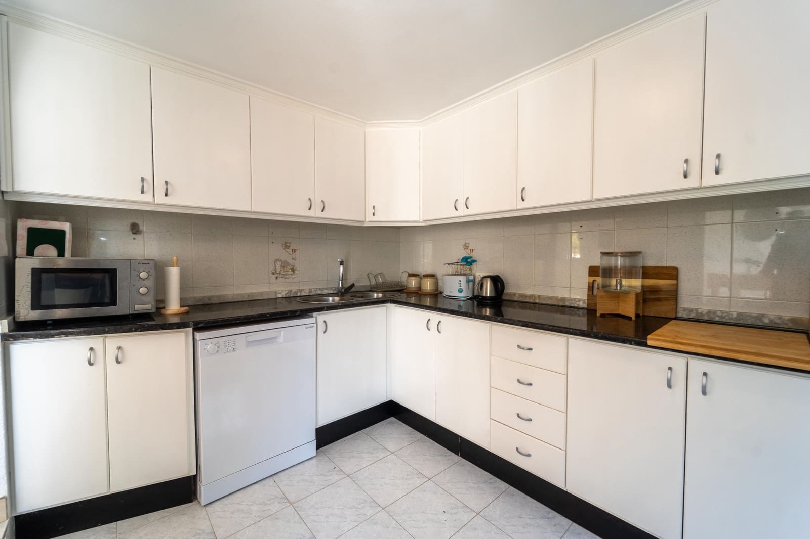 3 chambre Villa/Maison à vendre à Calahonda avec piscine garage - 1 150 000 € (Ref: 10025392)