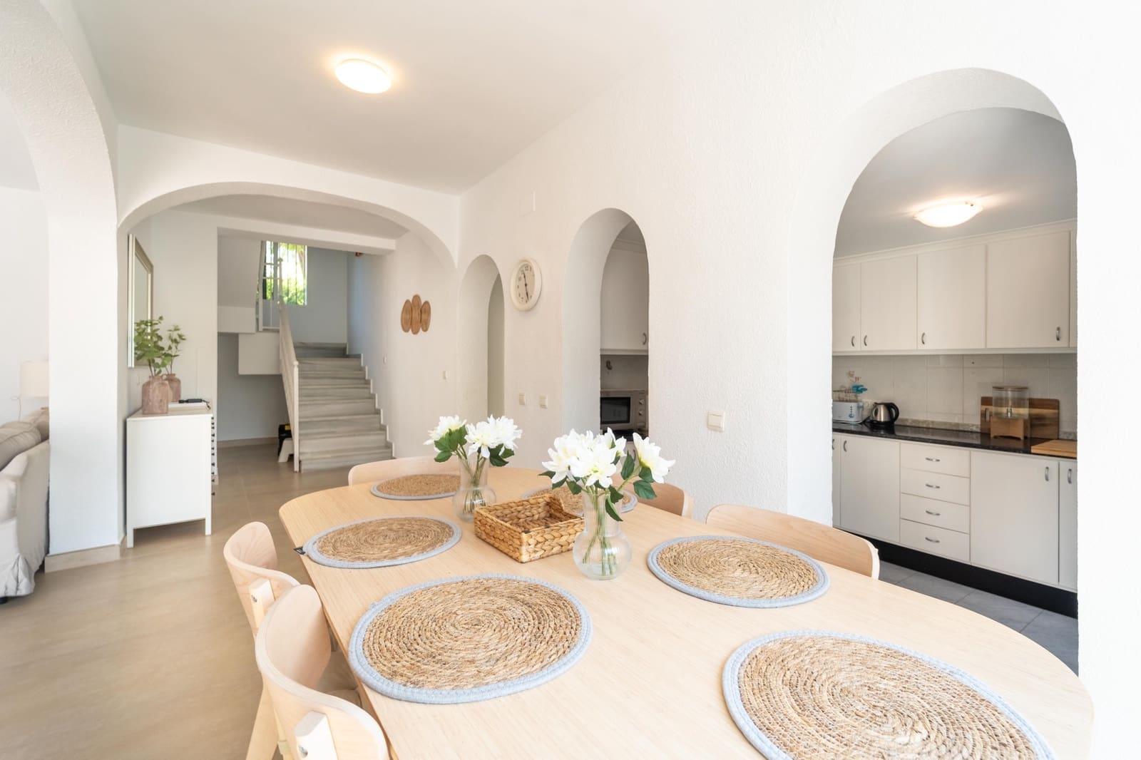 3 chambre Villa/Maison à vendre à Calahonda avec piscine garage - 1 150 000 € (Ref: 10025392)