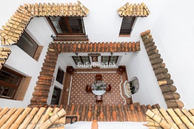 5 chambre Maison de Ville à vendre à Fuengirola - 1 100 000 € (Ref: 10030269)