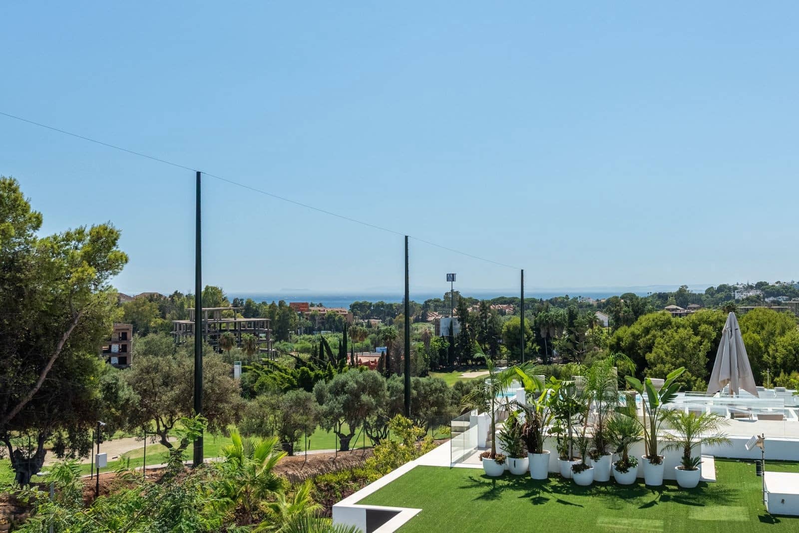 2 quarto Penthouse para venda em Marbella com piscina garagem - 1 495 000 € (Ref: 10030270)