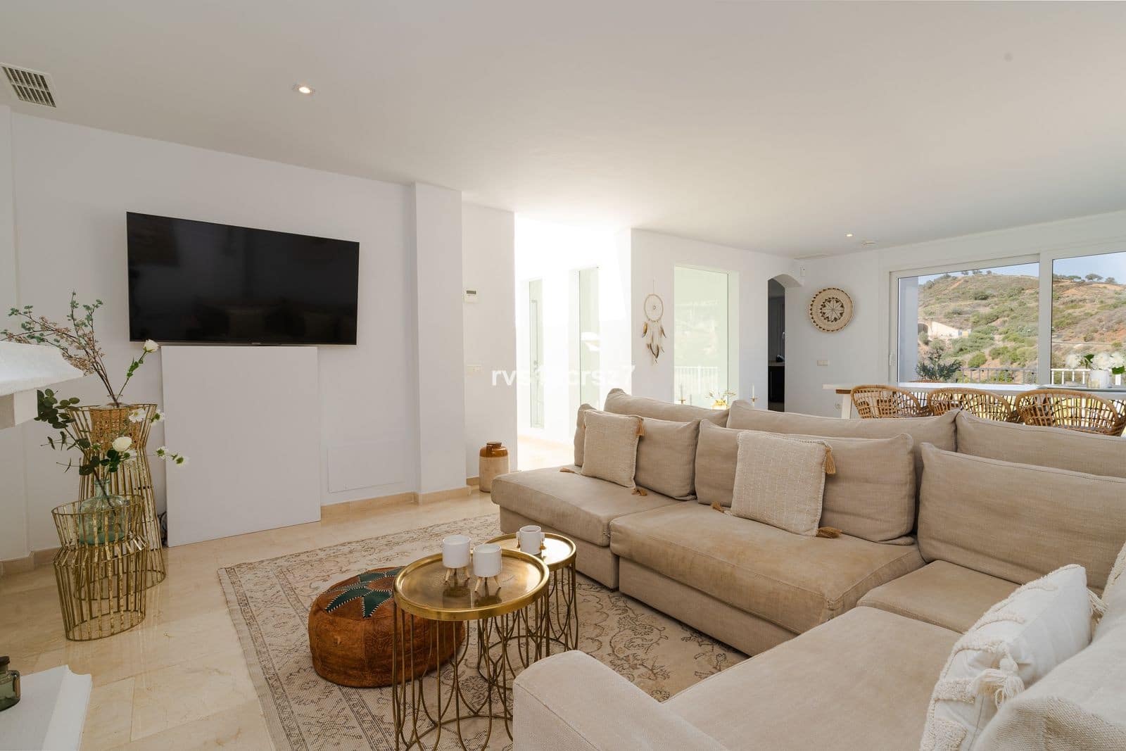 4 bedroom Villa for sale in Marbella with pool garage - € 1,495,000 (Ref: 10030274)