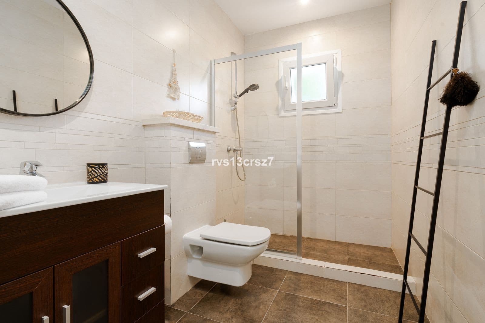 4 bedroom Villa for sale in Marbella with pool garage - € 1,495,000 (Ref: 10030274)