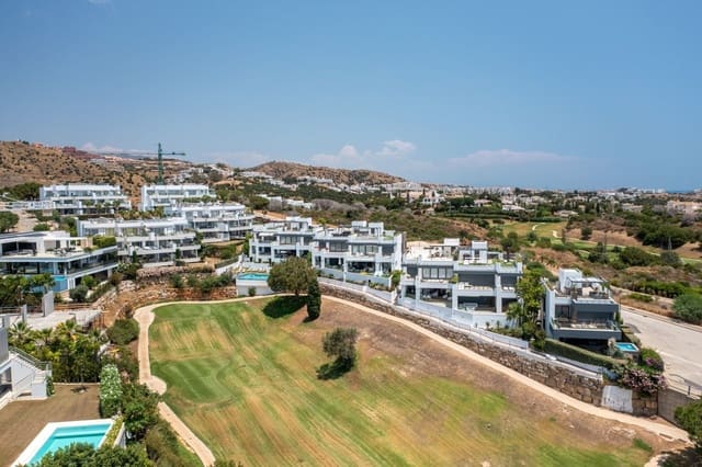 3 soverom Leilighet til salgs i Marbella med svømmebasseng garasje - € 895 000 (Ref: 10030276)