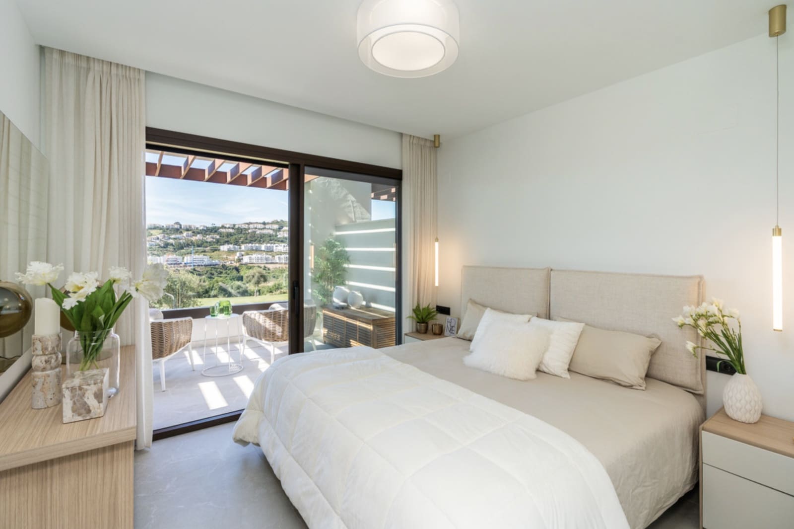 3 bedroom Townhouse for sale in Mijas Costa with pool garage - € 650,000 (Ref: 10031721)