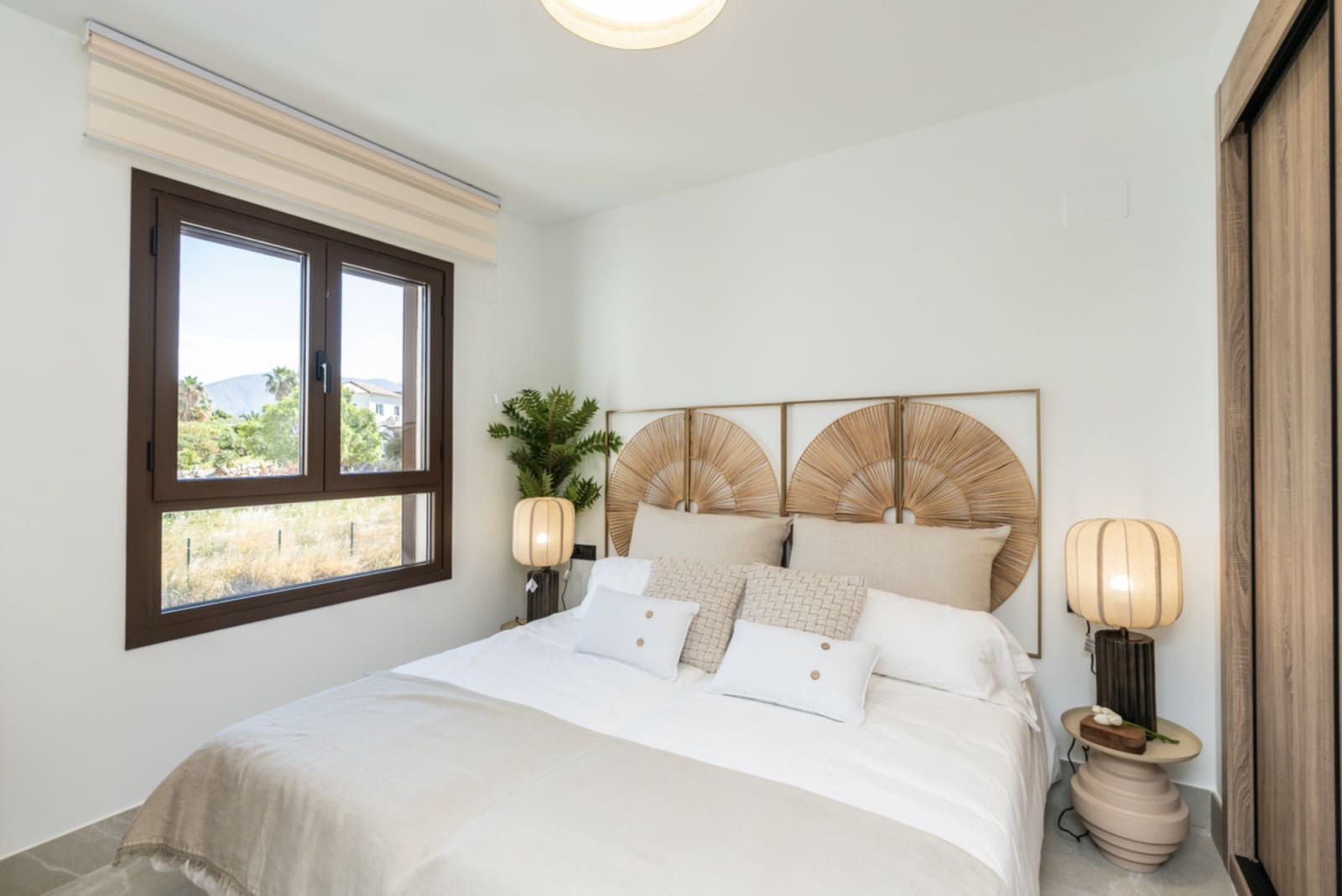 3 bedroom Townhouse for sale in Mijas Costa with pool garage - € 650,000 (Ref: 10031721)