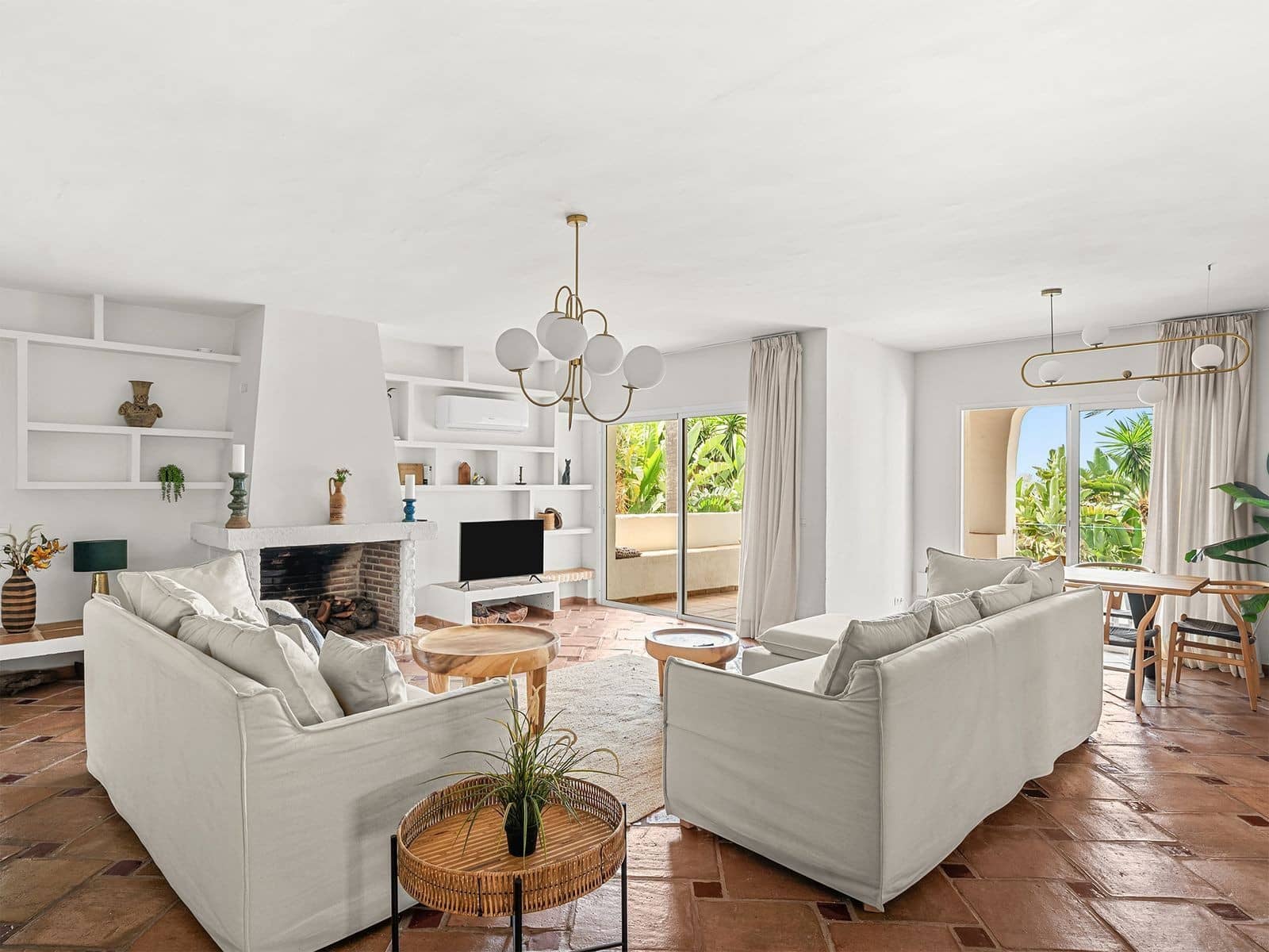 8 slaapkamer Villa te koop in Marbella met zwembad garage - € 2.500.000 (Ref: 10031726)