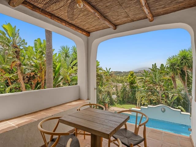 8 slaapkamer Villa te koop in Marbella met zwembad garage - € 2.500.000 (Ref: 10031726)