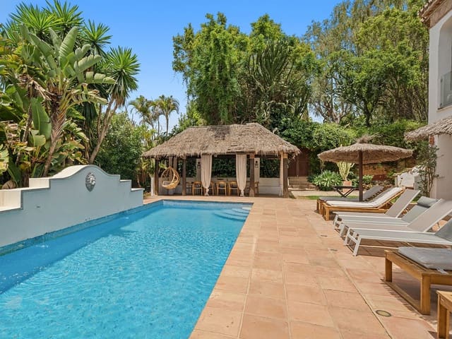 8 slaapkamer Villa te koop in Marbella met zwembad garage - € 2.500.000 (Ref: 10031726)