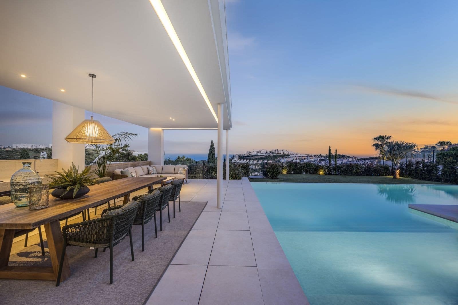4 camera da letto Villa in vendita in Casares con piscina garage - 4.200.000 € (Rif: 10031727)