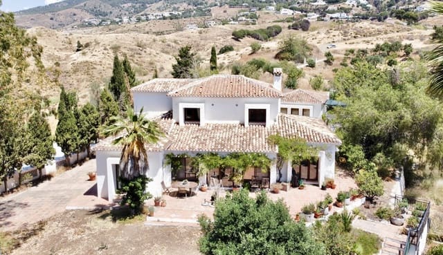 5 quarto Quinta/Casa Rural para venda em Valtocado, Mijas com piscina garagem - 2 375 000 € (Ref: 10031729)
