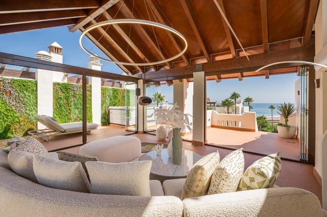 3 chambre Penthouse à vendre à Estepona avec piscine garage - 2 695 000 € (Ref: 10033654)