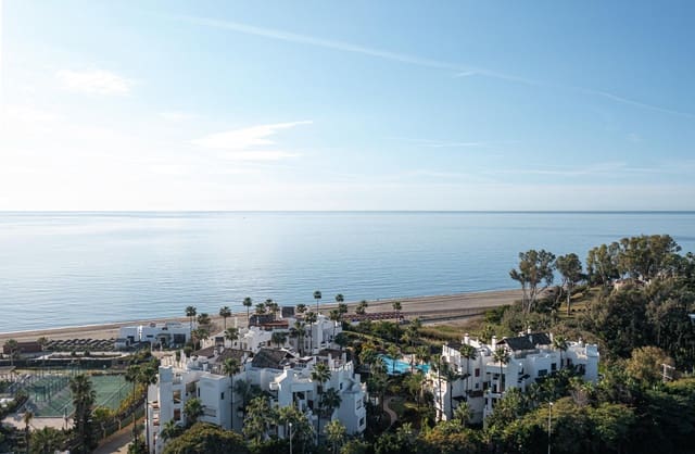 3 chambre Penthouse à vendre à Estepona avec piscine garage - 2 695 000 € (Ref: 10033654)