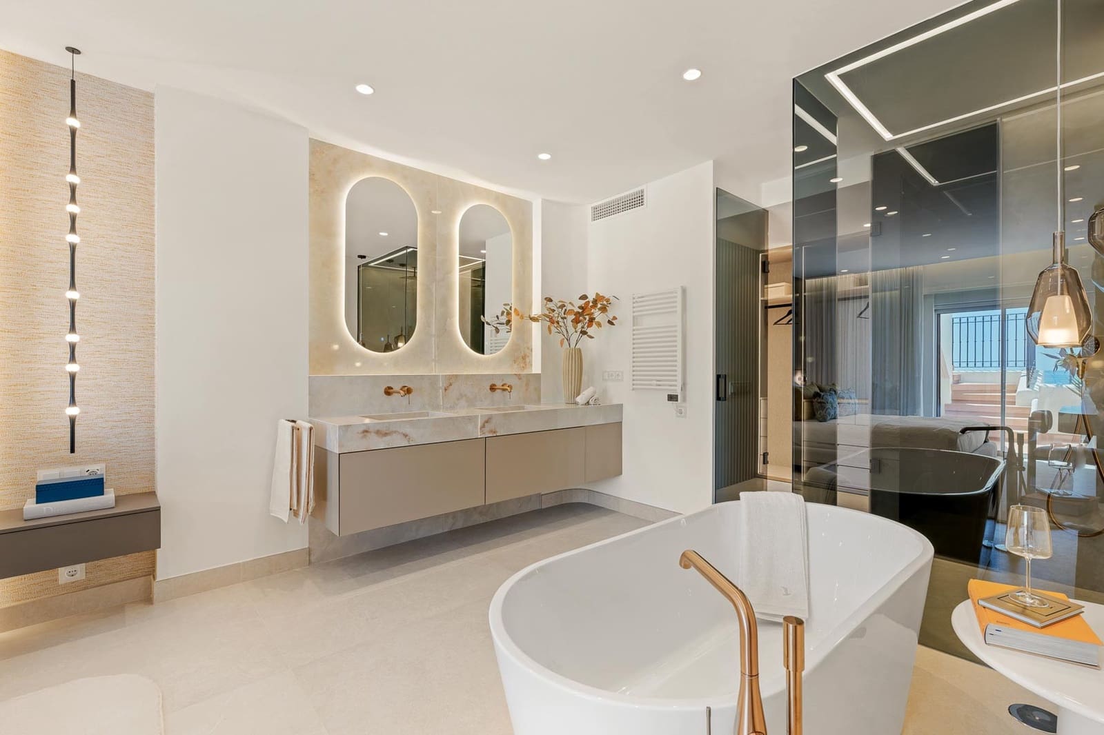3 sypialnia Penthouse na sprzedaż w Estepona z basenem garażem - 2 695 000 € (Ref: 10033654)