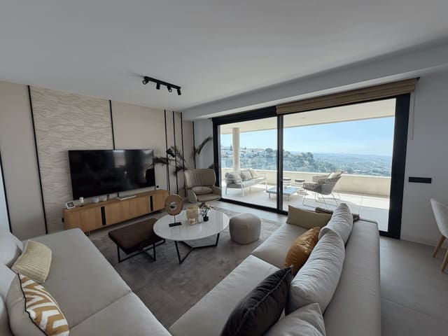 3 bedroom Apartment for sale in Marbella with pool garage - € 821,000 (Ref: 10035116)