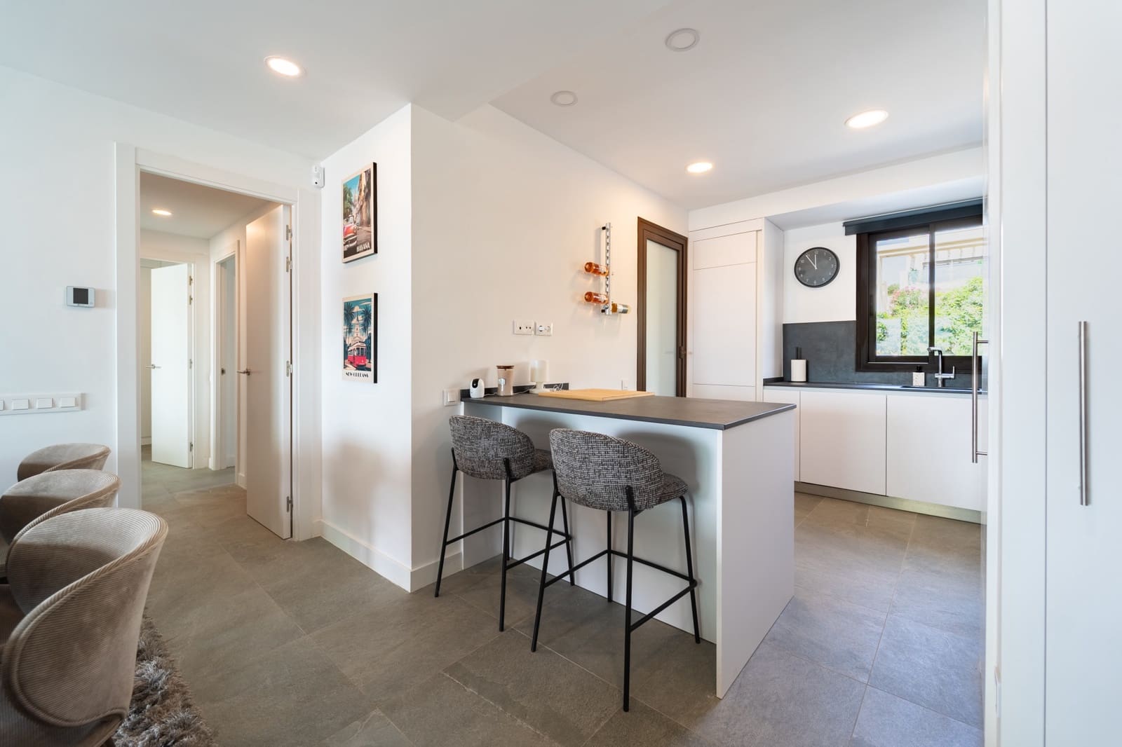 3 Zimmer Apartment zu verkaufen in Estepona mit Pool Garage - 847.500 € (Ref: 10038122)