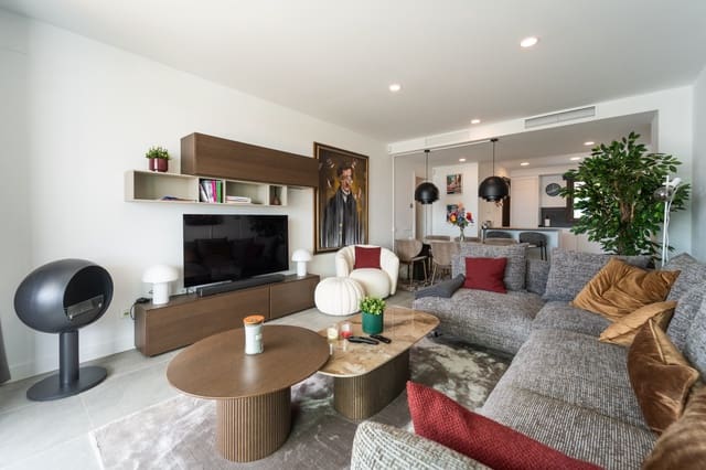 3 Zimmer Apartment zu verkaufen in Estepona mit Pool Garage - 847.500 € (Ref: 10038122)