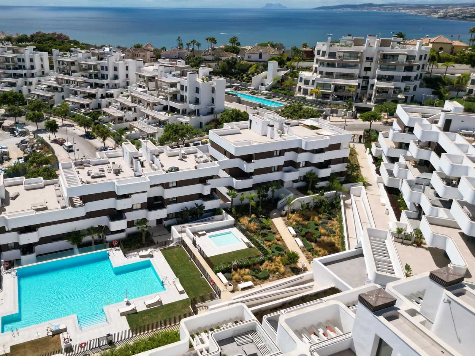 3 Zimmer Apartment zu verkaufen in Estepona mit Pool Garage - 847.500 € (Ref: 10038122)