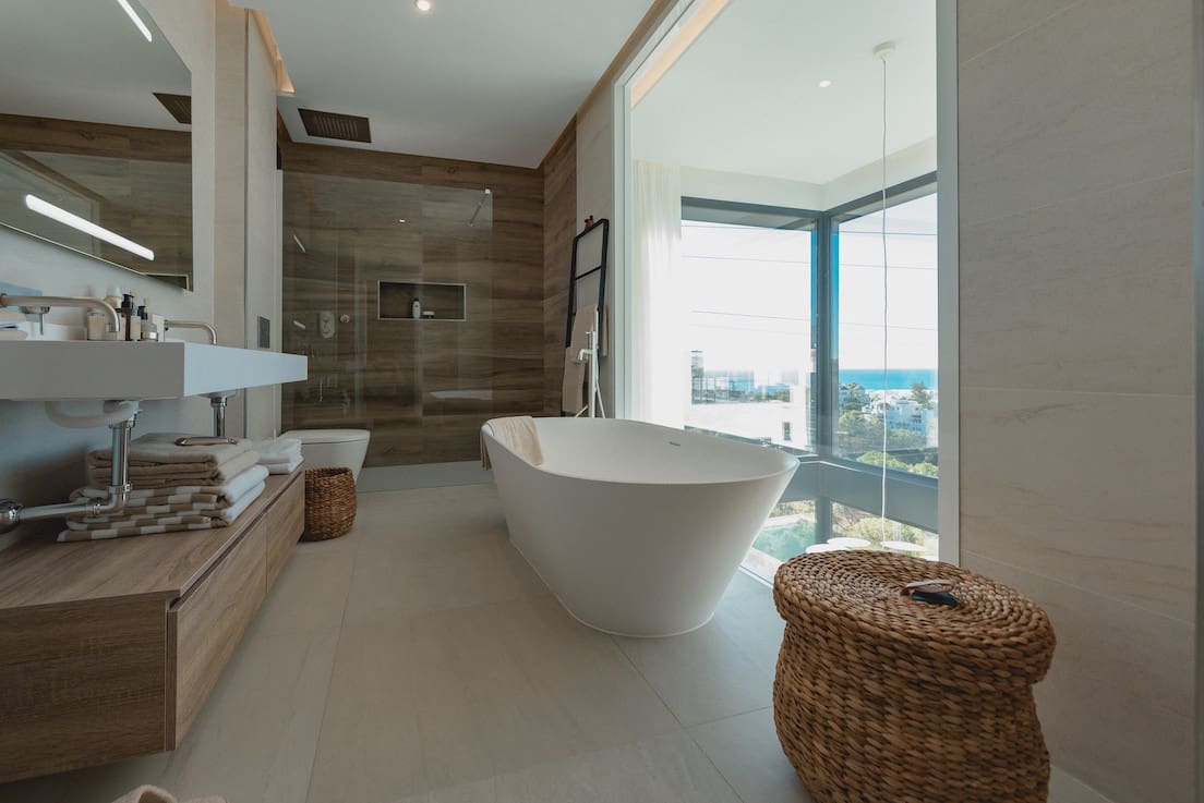 4 chambre Maison de Ville à vendre à Marbella avec piscine garage - 1 900 000 € (Ref: 10040775)