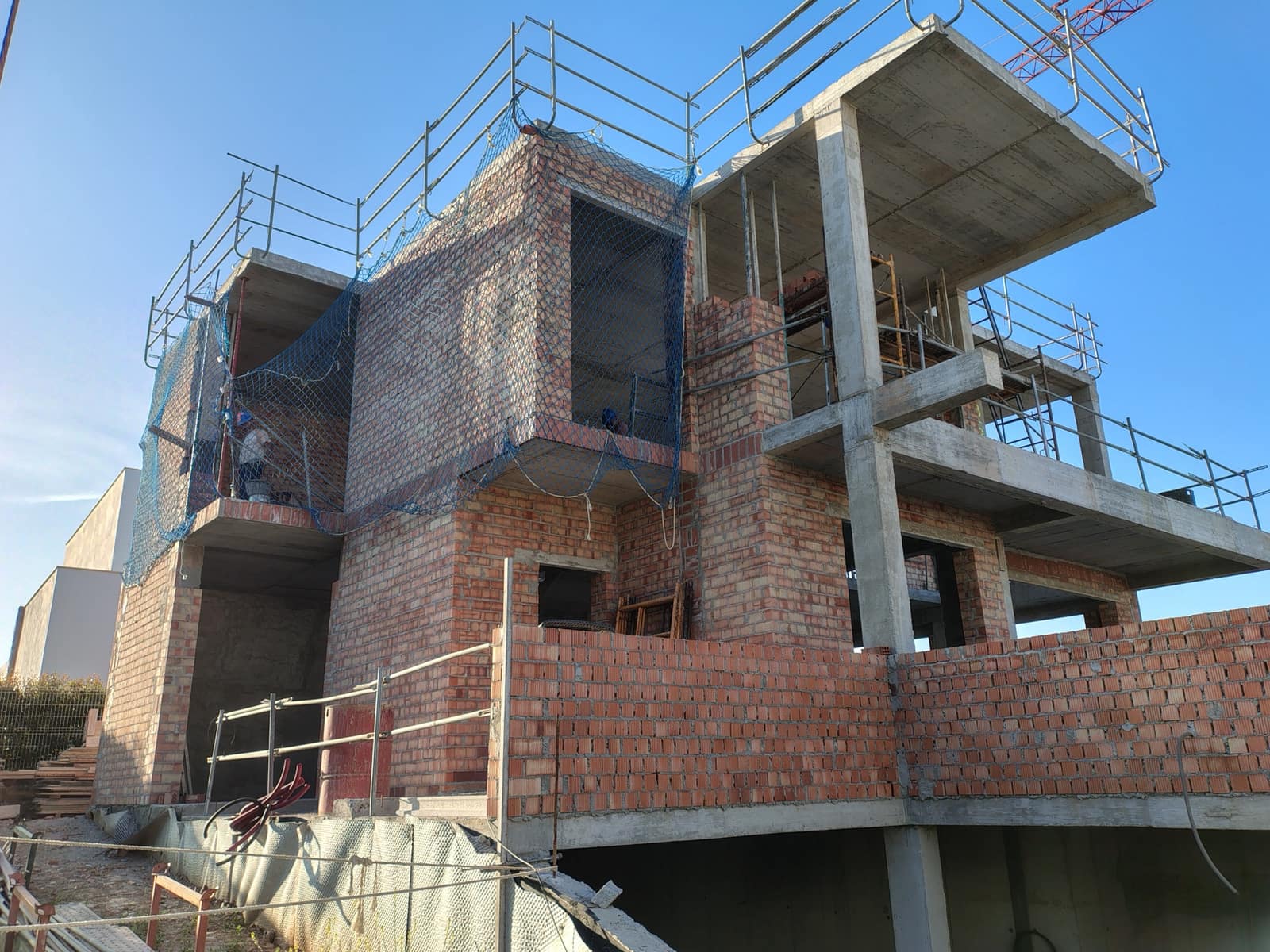 Chalet de 4 habitaciones en El Chaparral en venta con piscina garaje - 1.765.000 € (Ref: 10042721)