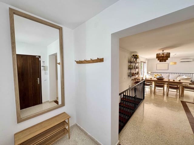 6 soveværelse Villa til salg i La Cala de Mijas, Mijas med swimmingpool garage - € 1.495.000 (Ref: 10042723)