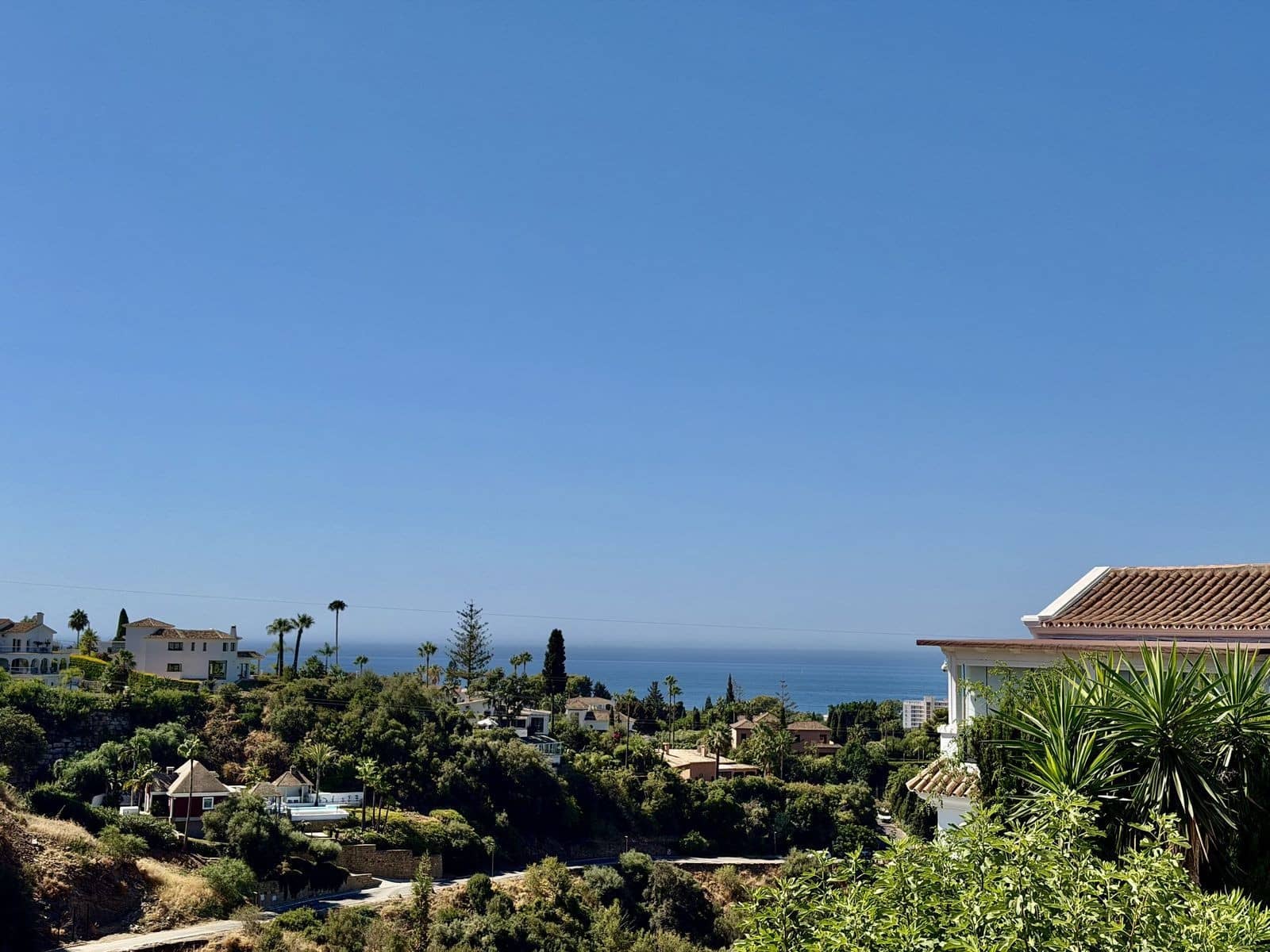 4 soveværelse Villa til salg i Marbella med swimmingpool garage - € 1.850.000 (Ref: 10044749)
