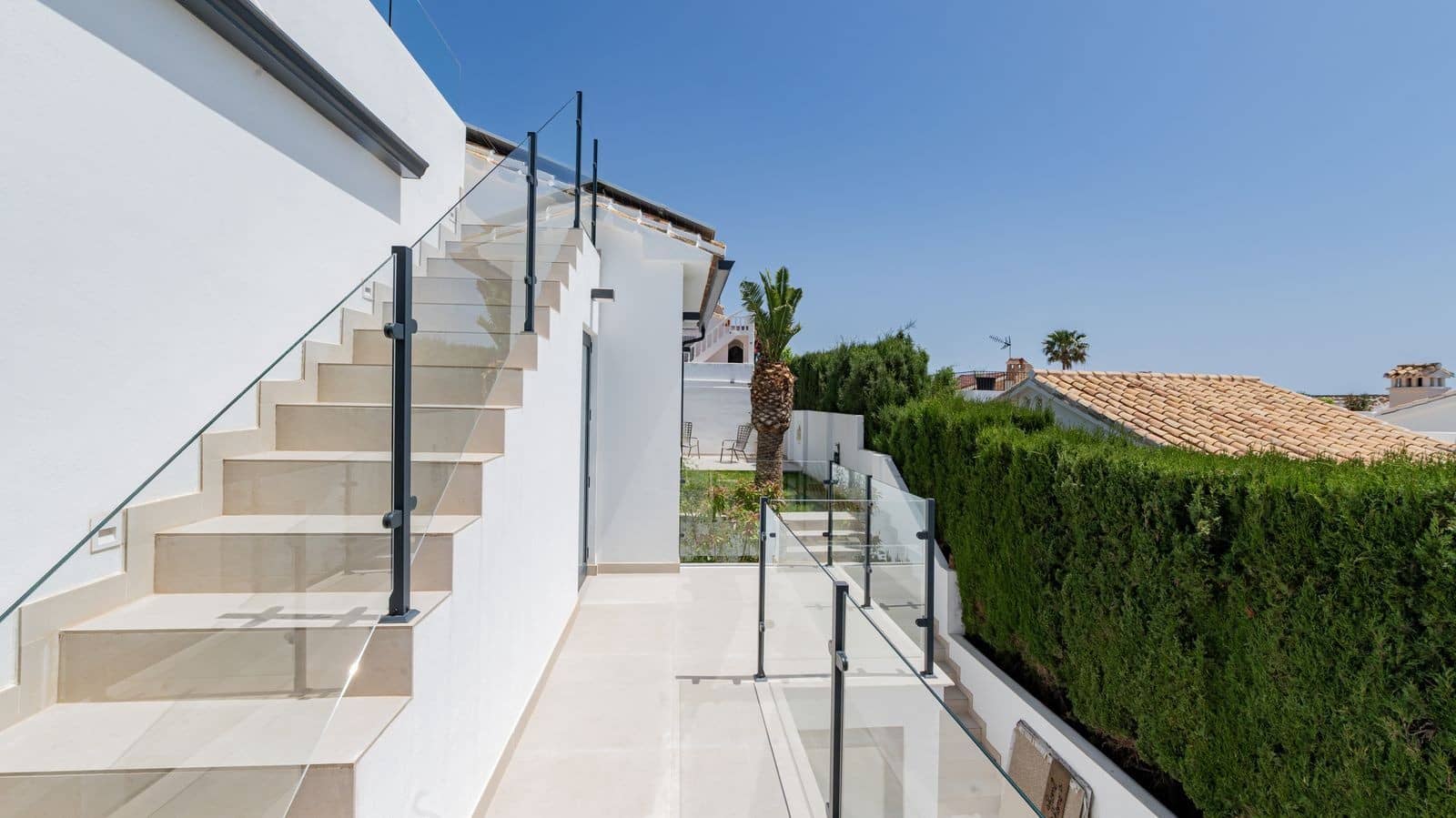 4 slaapkamer Villa te koop in La Capellania met zwembad garage - € 1.290.000 (Ref: 10044755)