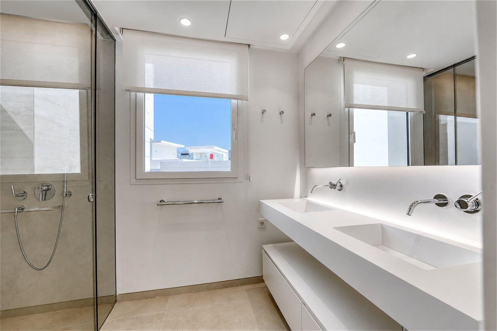 3 camera da letto Attico in vendita in Ojen con piscina garage - 1.750.000 € (Rif: 10044760)