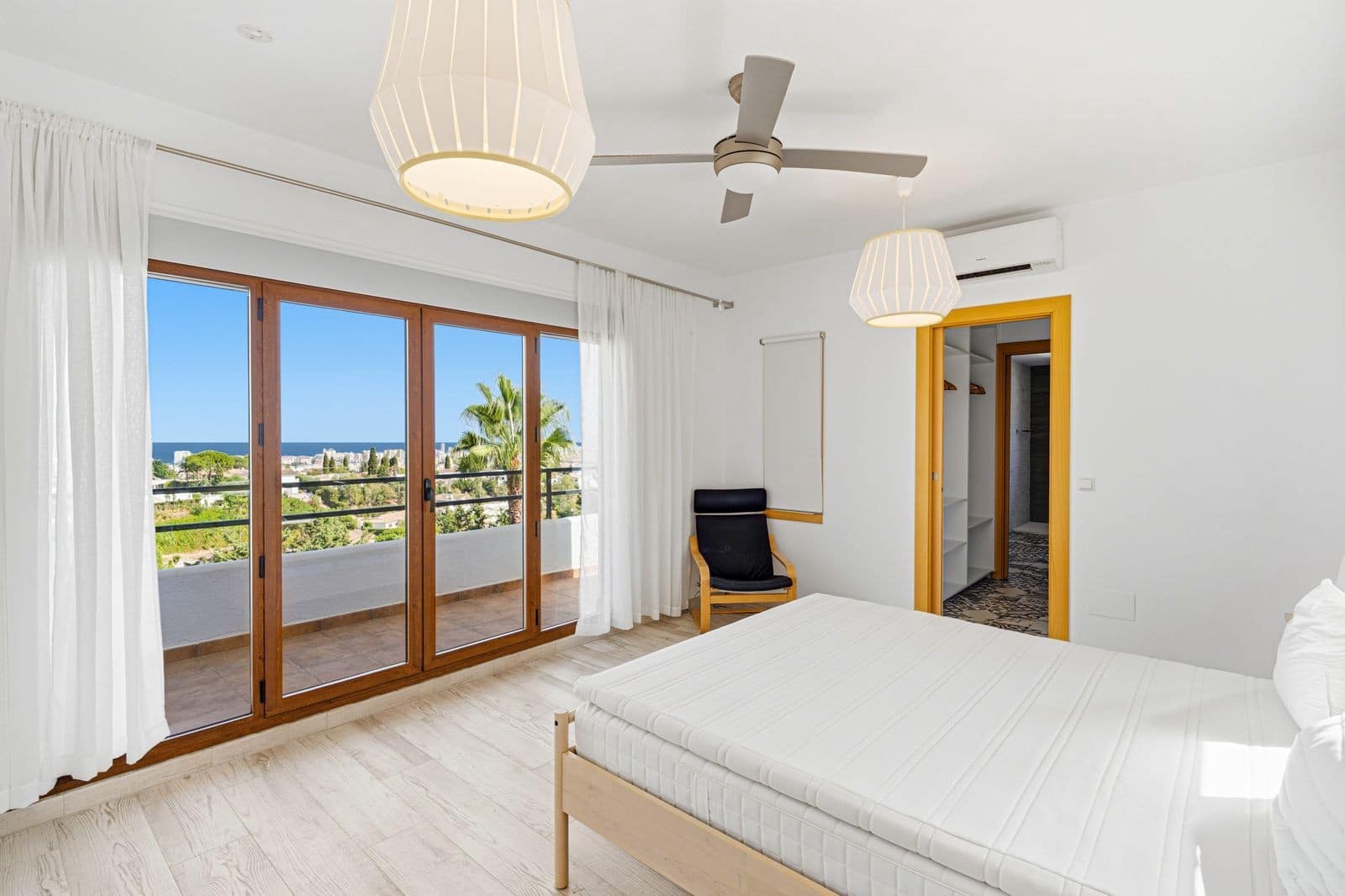 7 Zimmer Villa zu verkaufen in Mijas mit Pool Garage - 1.395.000 € (Ref: 10047064)