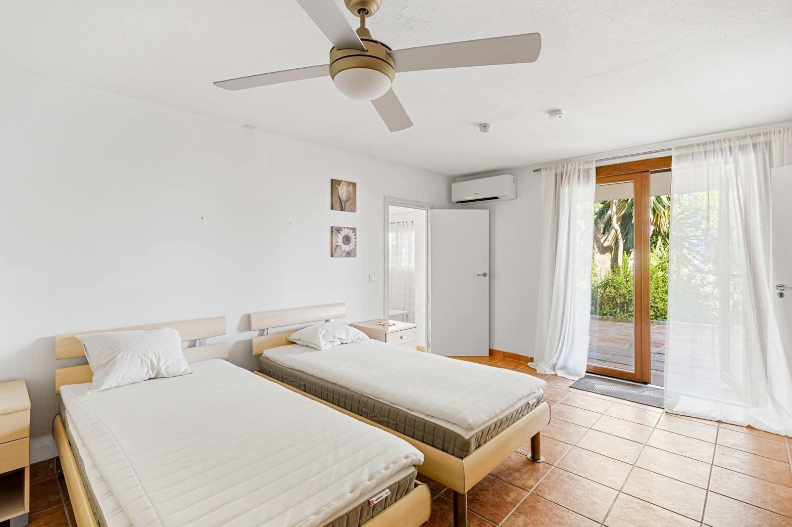 7 Zimmer Villa zu verkaufen in Mijas mit Pool Garage - 1.395.000 € (Ref: 10047064)