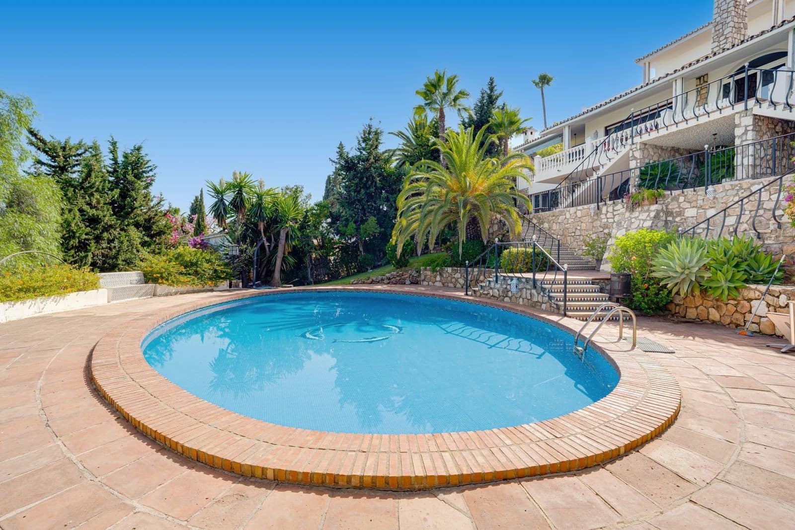 7 Zimmer Villa zu verkaufen in Mijas mit Pool Garage - 1.395.000 € (Ref: 10047064)