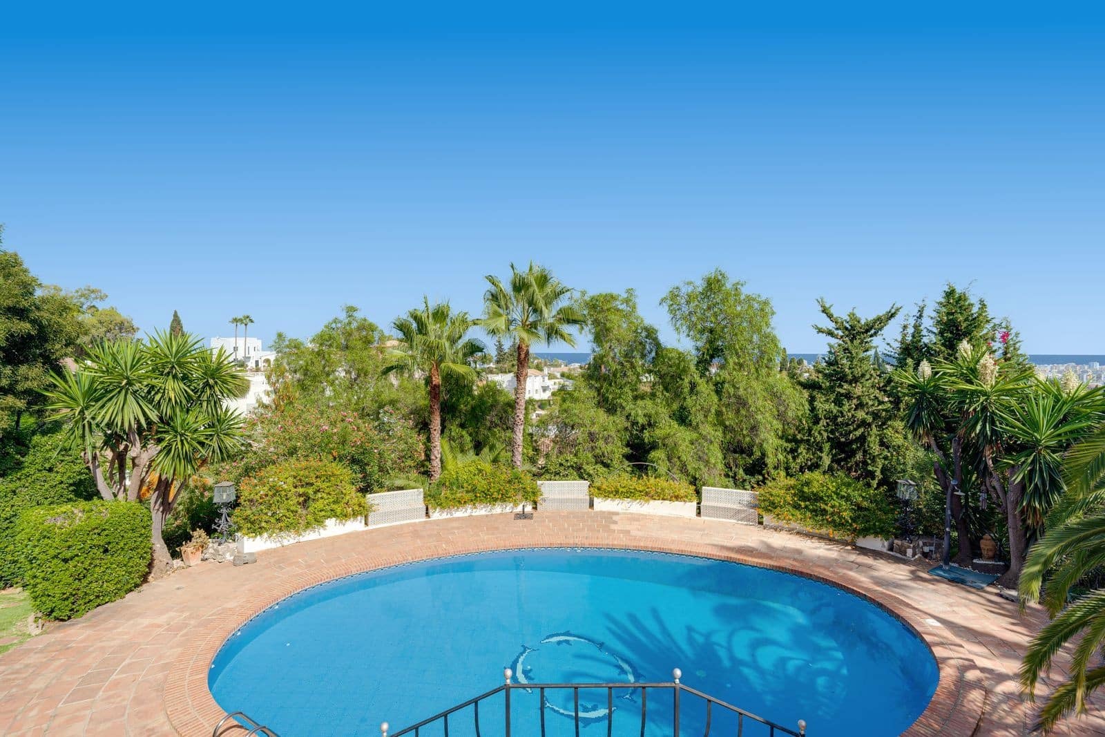 7 Zimmer Villa zu verkaufen in Mijas mit Pool Garage - 1.395.000 € (Ref: 10047064)