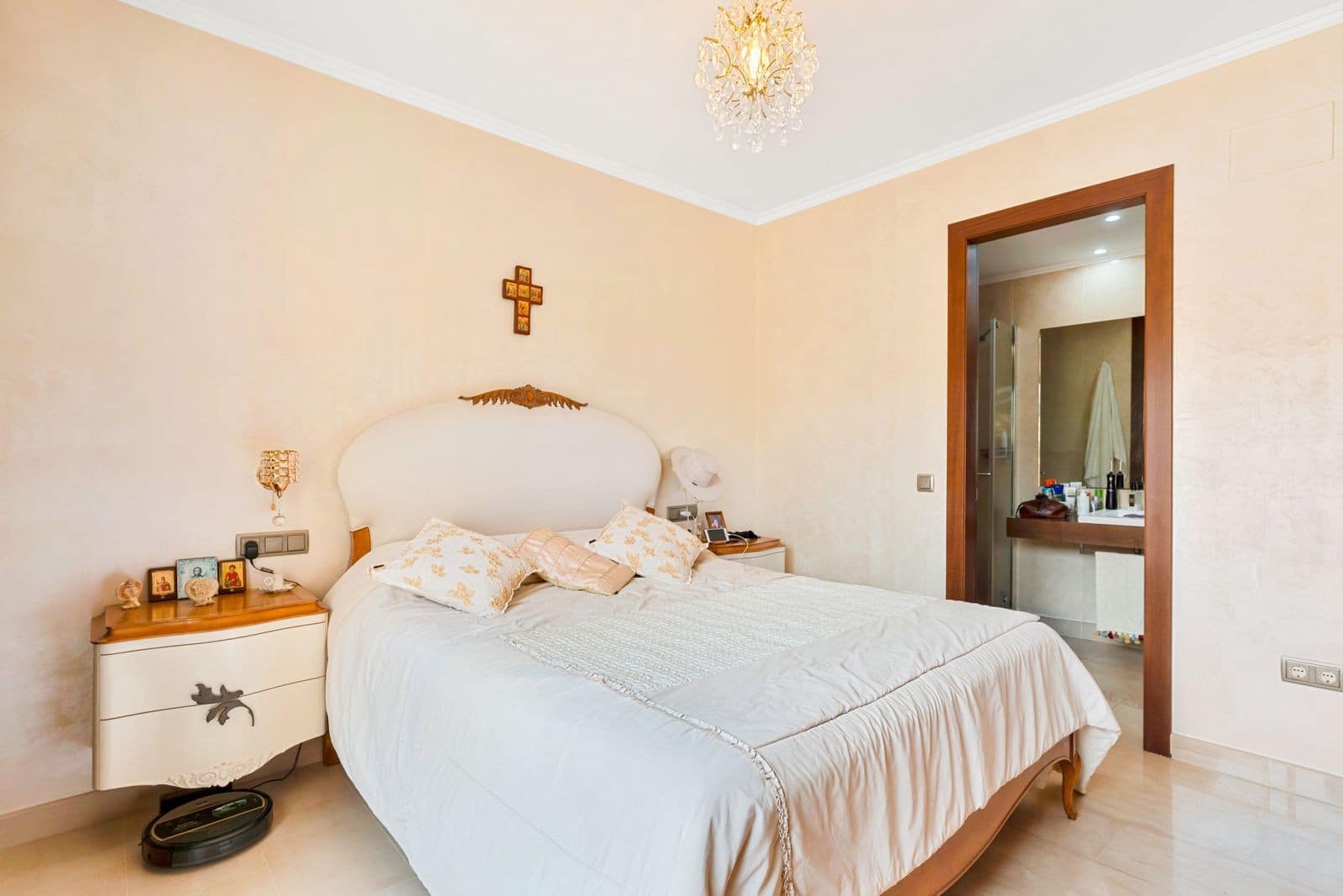 2 sovrum Takvåning till salu i Nueva Andalucia med pool garage - 1 000 000 € (Ref: 10047066)