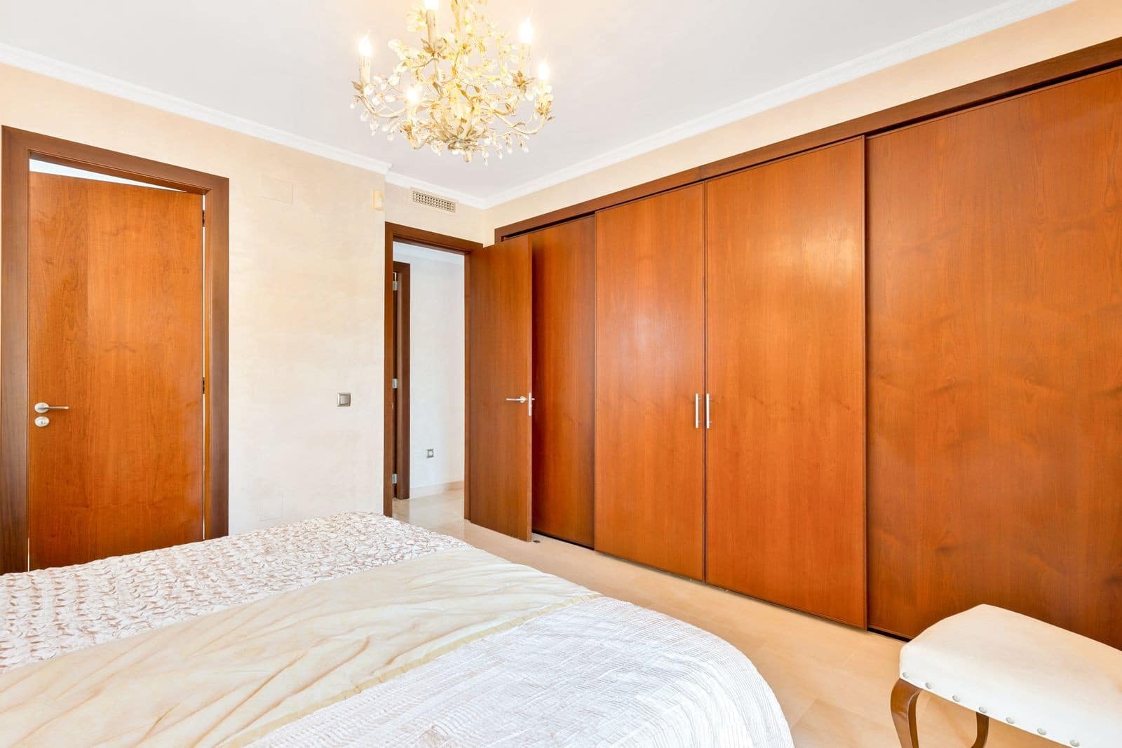 2 sovrum Takvåning till salu i Nueva Andalucia med pool garage - 1 000 000 € (Ref: 10047066)