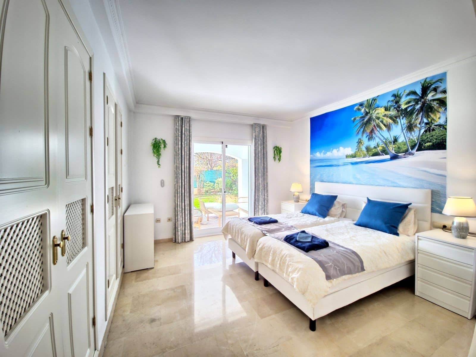 3 Zimmer Apartment zu verkaufen in Marbella mit Pool Garage - 635.000 € (Ref: 10048947)