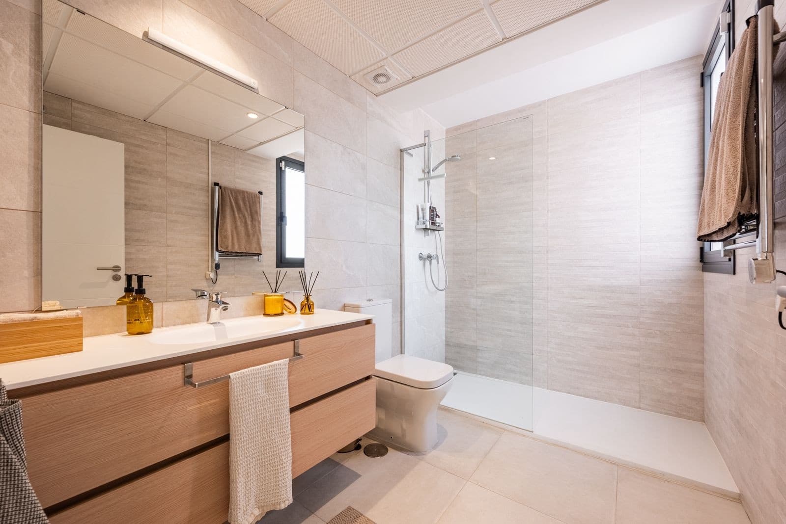 3 quarto Penthouse para venda em El Paraiso com piscina garagem - 899 000 € (Ref: 10048949)