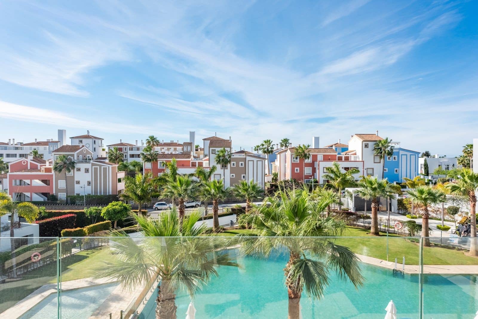 3 quarto Penthouse para venda em El Paraiso com piscina garagem - 899 000 € (Ref: 10048949)