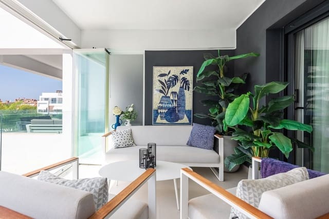 3 sypialnia Apartament na sprzedaż w Bel-Air, Estepona z basenem garażem - 645 000 € (Ref: 10048953)