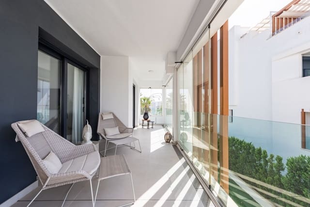 3 sypialnia Apartament na sprzedaż w Bel-Air, Estepona z basenem garażem - 645 000 € (Ref: 10048953)