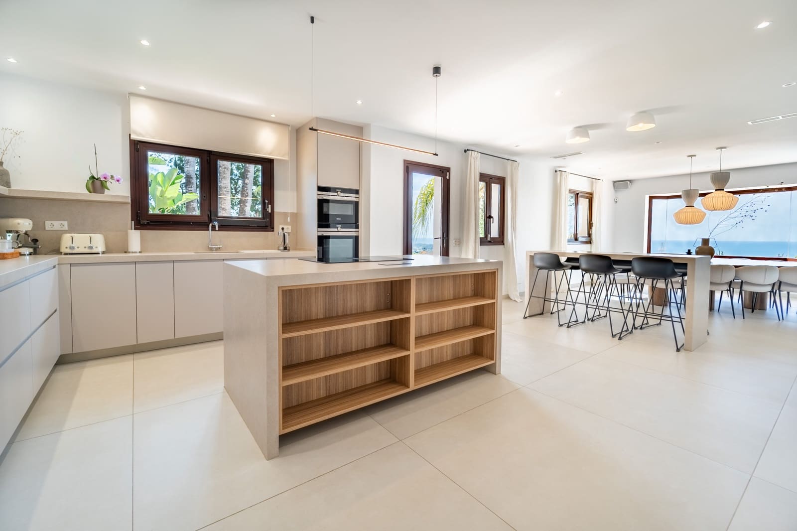 6 slaapkamer Villa te koop in Marbella met zwembad garage - € 3.995.950 (Ref: 10050043)