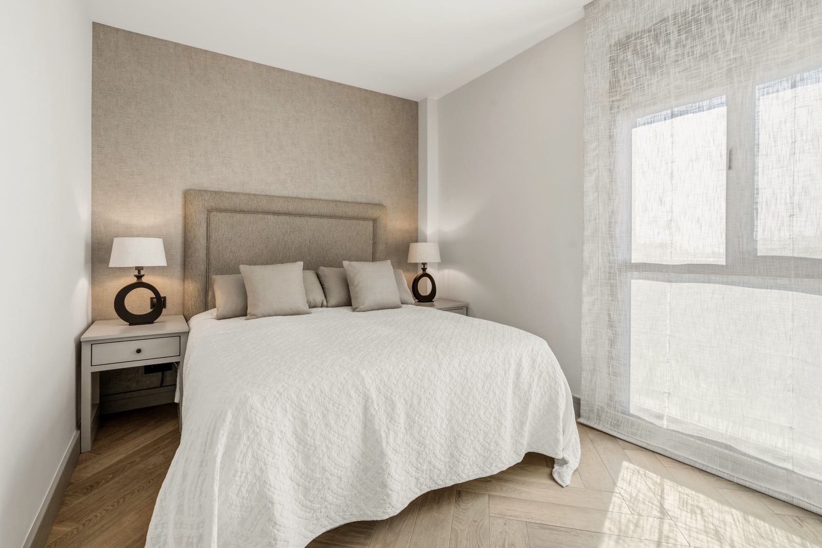 3 chambre Penthouse à vendre à New Golden Mile avec piscine garage - 1 290 000 € (Ref: 10051613)