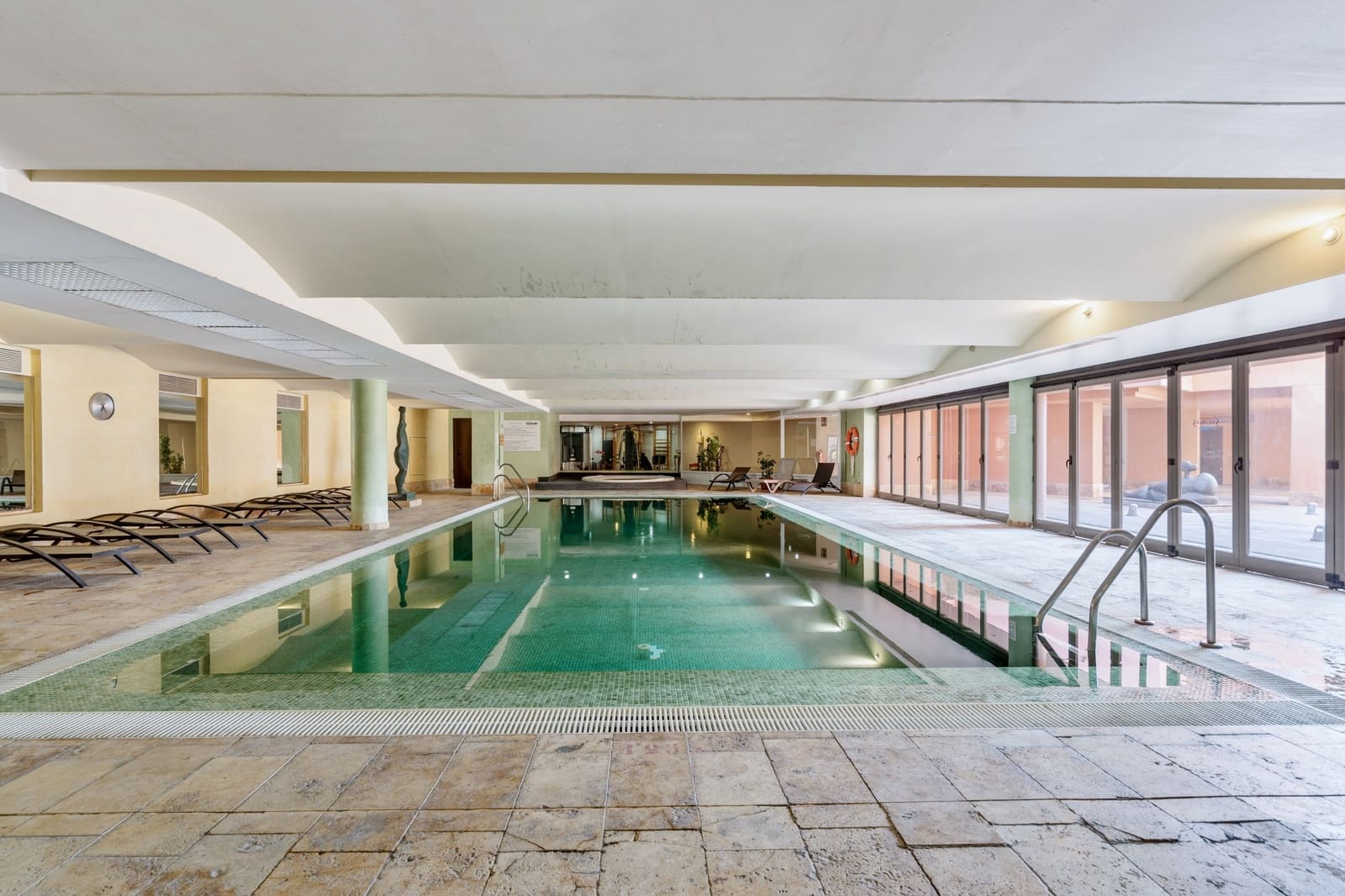 3 chambre Penthouse à vendre à New Golden Mile avec piscine garage - 1 290 000 € (Ref: 10051613)