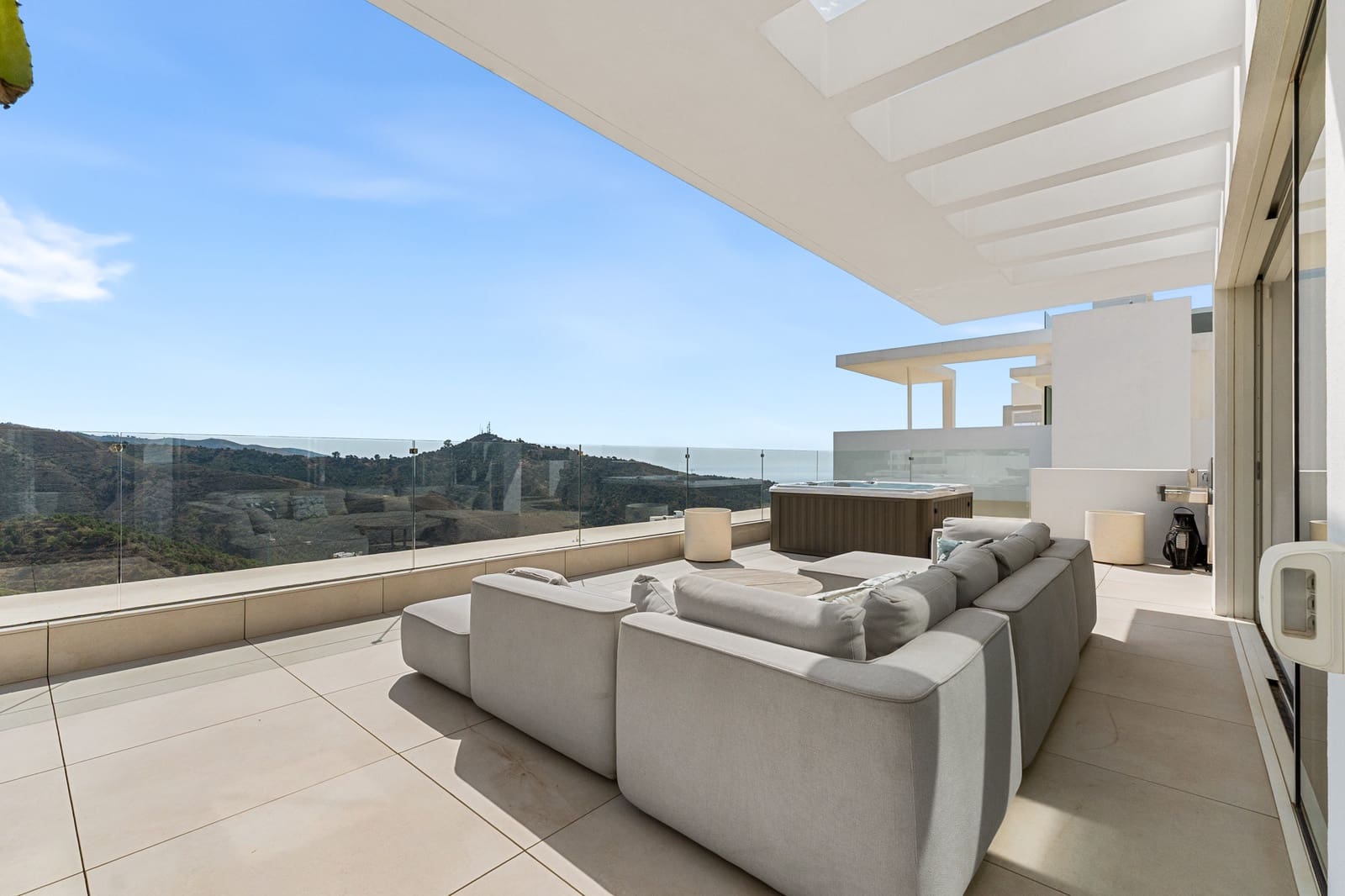 3 Zimmer Penthouse zu verkaufen in Ojen mit Pool Garage - 2.400.000 € (Ref: 10051615)