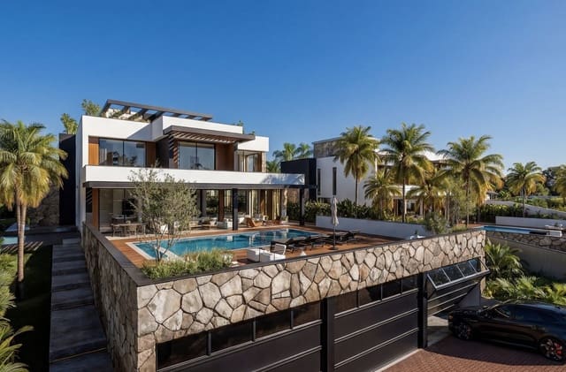 5 soverom Villa til salgs i Bel-Air, Estepona med svømmebasseng garasje - € 3 395 000 (Ref: 10054928)